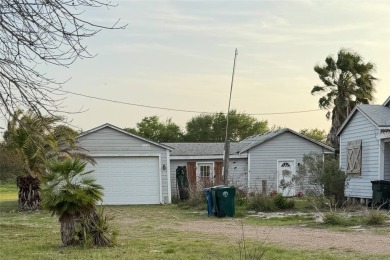 (private lake, pond, creek) Home For Sale in Corpus Christi Texas