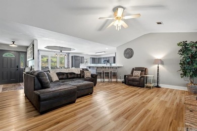 LAKE HAMILTON lakefront living with private boardwalk and - photo 15
