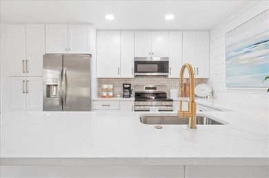 Turnkey, fully furnished, and beautifully renovated-welcome to - photo 5