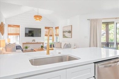 Turnkey, fully furnished, and beautifully renovated-welcome to - photo 8