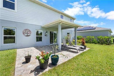 Move-in ready and beautifully maintained, this spacious - photo 28