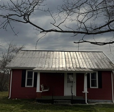 Lake Home For Sale in Fountain Run, Kentucky