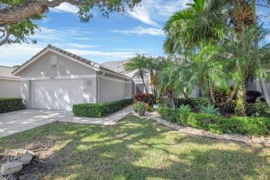 Lake Home For Sale in Boynton Beach, Florida