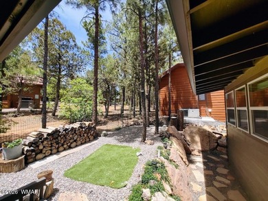 Cozy 3-bedroom, 1.5-bath home in the desirable White Mountain - photo 10