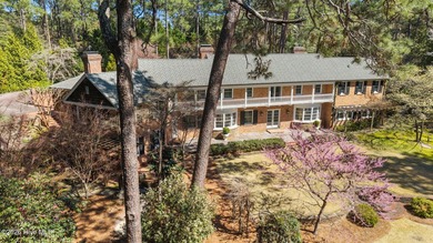 A True Hidden Gem!! Welcome to the breathtaking Parson's Estate - photo 8