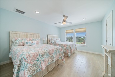 Welcome to Little Bay Landing, a fully reimagined 24-unit condo - photo 28