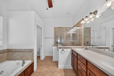 Looking for a home that's just as comfortable for everyday - photo 34