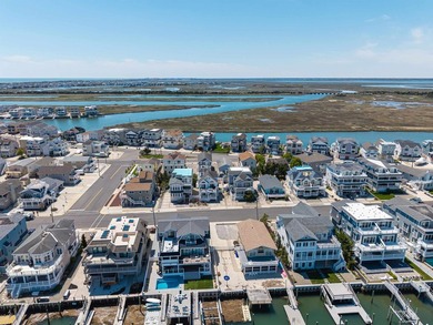 Outstanding Bay Views! Classic Avalon opportunity just blocks - photo 8