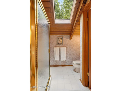 Never before on the market, this iconic piece of Coeur d' Alene - photo 24