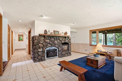 Never before on the market, this iconic piece of Coeur d' Alene - photo 31