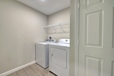 THE AMAZING VERONA 2 MODEL BUILT BY AWARD WINNING SYNERGY HOMES - photo 33
