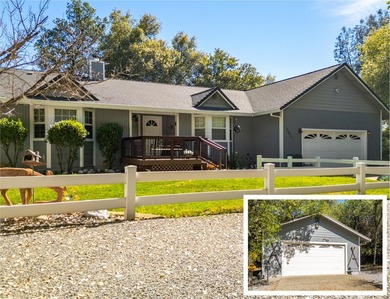 Over 4 Acres with an additional 2-car garage and covered RV - photo 1