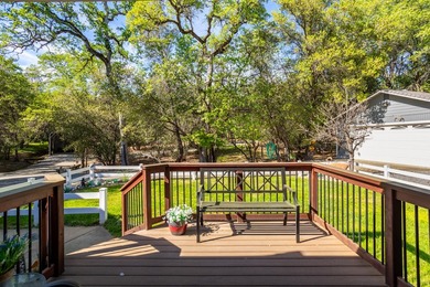 Over 4 Acres with an additional 2-car garage and covered RV - photo 7