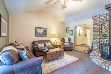 Over 4 Acres with an additional 2-car garage and covered RV - photo 9