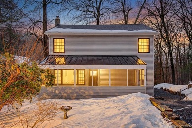 Oscawana Lake Home For Sale in Putnam Valley New York