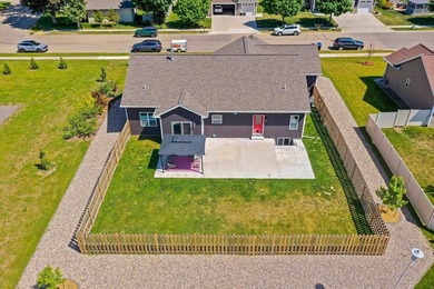 Welcome to this 3 year old, 3-bedroom, 2-bath home at 606 W 3rd - photo 14