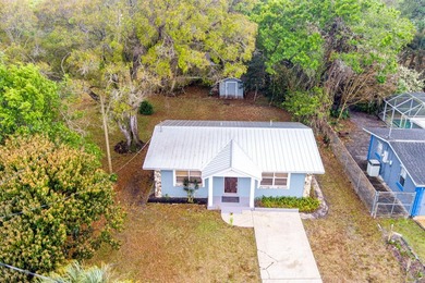MUST SEE! Charming two-bedroom, two-bath, CBS home in a great - photo 5
