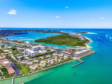 Marco Island Area Condo For Sale in Marco Island Florida