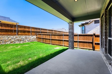 Gorgeous 2-story design from American Legend Homes featuring 4 - photo 24