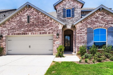 Gorgeous 2-story design from American Legend Homes featuring 4 - photo 27