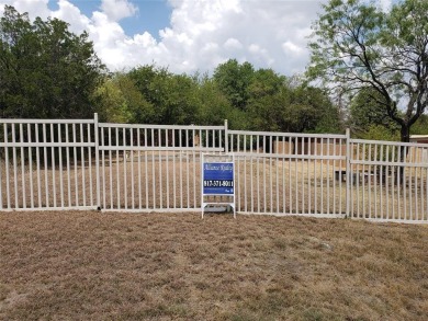 Lake Lot For Sale in Granbury, Texas