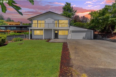 Lake Home For Sale in Vancouver, Washington