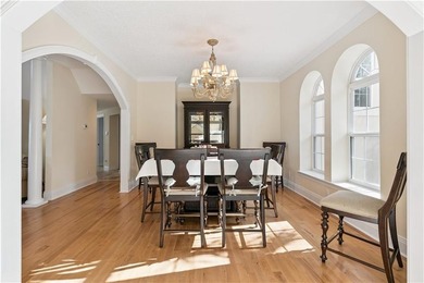Welcome to Sandpiper Retreat, an exceptional estate-style - photo 5