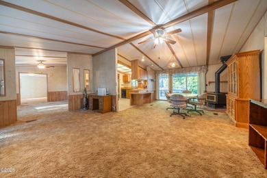 Back on the market no fault of home. This cute gem of a home - photo 17