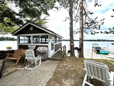 ALL SPORTS LONG LAKE! SANDY FRONTAGE ON THE MAIN BODY OF THE - photo 18