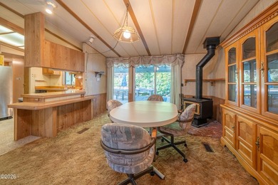 Back on the market no fault of home. This cute gem of a home - photo 19