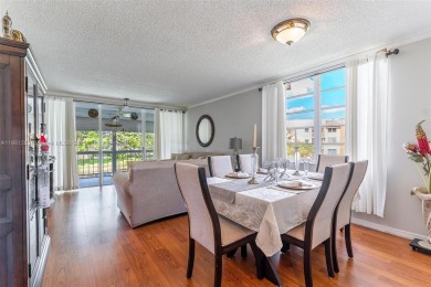 Lake Condo For Sale in Tamarac, Florida
