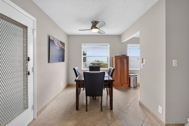 Discover comfortable, carefree living in this beautifully - photo 11