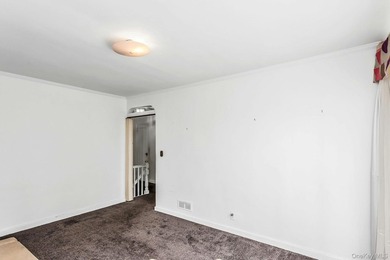 BEST PRICED HOME IN WHITESTONE!!!! Opportunity knocks on this - photo 13