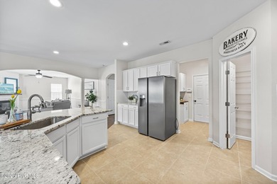 Seller Offering $5000 towards buyers closing costs. NEW white - photo 19