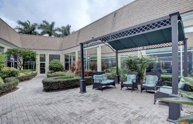 Discover comfortable, carefree living in this beautifully - photo 31