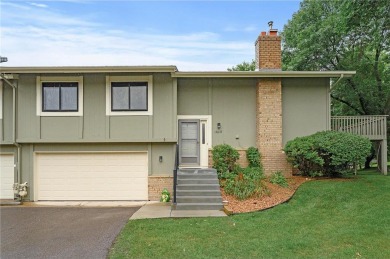 Lake Townhome/Townhouse Sale Pending in Maple Grove, Minnesota