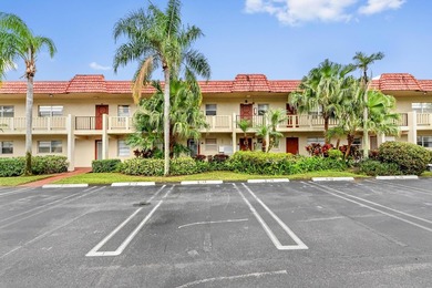 Huntington Lakes Condo For Sale in Delray Beach Florida
