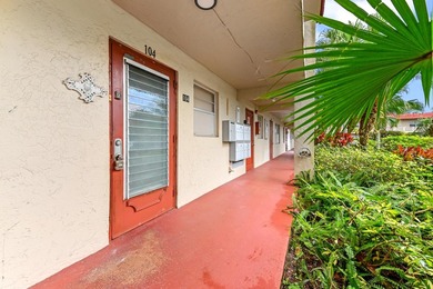 Charming 1-bedroom, 1-bath ground floor condo located in the - photo 3
