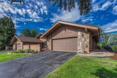 *** 4+ Bdrm, 5 Baths, 5,354 sq ft *** KISSING CAMELS GATED - photo 1