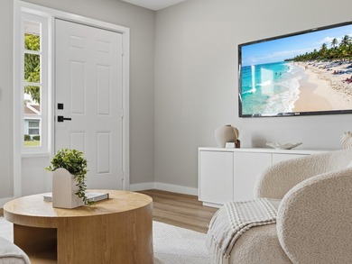 Welcome to this charming FULLY RENOVATED 2-bedroom, 1-bathroom - photo 12