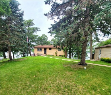 Horseshoe Lake - Stearns County Home For Sale in Richmond Minnesota