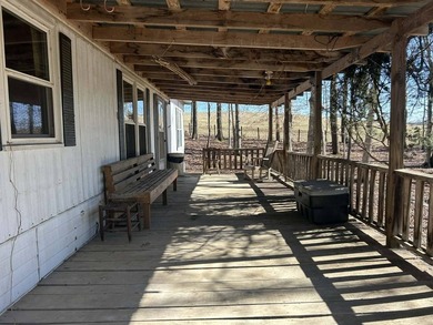 2-bedroom, 1-bath home tucked on 2.01+/- acres of beautiful - photo 2