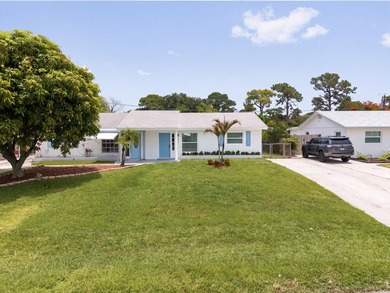 Welcome to this charming FULLY RENOVATED 2-bedroom, 1-bathroom - photo 37