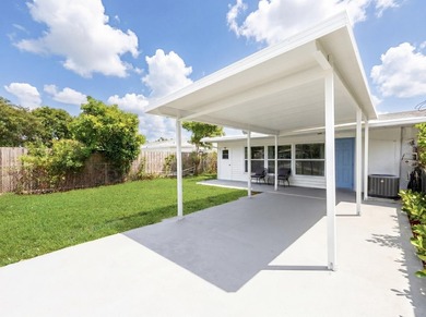 Welcome to this charming FULLY RENOVATED 2-bedroom, 1-bathroom - photo 39