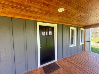 Completely remodeled and ready to enjoy, this beautifully - photo 4