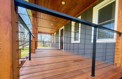 Completely remodeled and ready to enjoy, this beautifully - photo 6