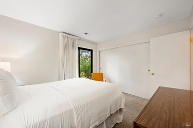 Great opportunity to purchase this single-level, 3 bedroom, 2 - photo 11