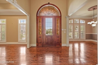 Welcome to Montgomery Cove, one of Knoxville's most sought after - photo 12