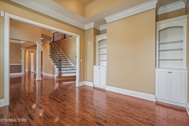 Welcome to Montgomery Cove, one of Knoxville's most sought after - photo 13