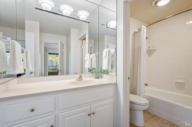 Great opportunity to purchase this single-level, 3 bedroom, 2 - photo 16